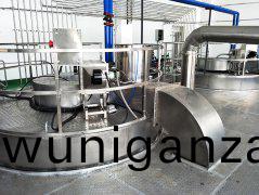 ZLPG中(zhong)藥浸(jin)膏(gao)專(zhuan)用(yong)噴霧榦燥機(ji)-用戶(hu)現(xian)場